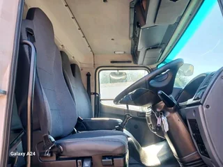 2020 FUSO FJ16-230L 9TON CURTAINSIDE TRUCK