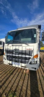 2019 Hino 500 Series 1627 Auto Curtainside Truck