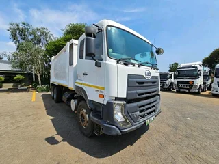 2019 Ud Quester Cwe330 Compactor Truck