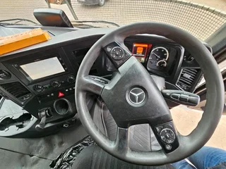 2019 MERCEDES BENZ ACTROS 3345 TRUCK TRACTOR