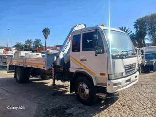 2007 NISSAN UD UD90 9TON DROPSIDE WITH PESCI SE135 CRANE