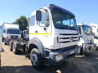 2013 Powerstar 2642 Truck Tractor