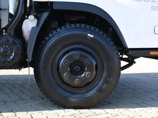 2014 ISUZU NQR500 5TON DROPSIDE TRUCK WITH CRANE