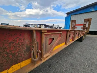 2017 PR TRAILERS 40TON TRI AXLE SWANNECK TRAILER