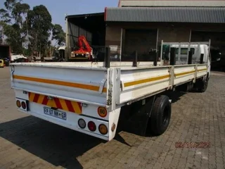 2009 Hino 300 Series 915 Dropside Truck