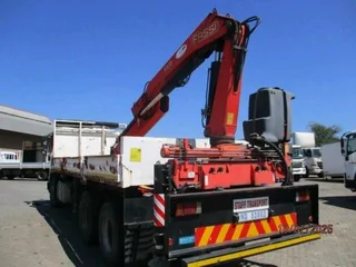 2014 Isuzu FVZ1400 Dropside Truck with Fassi 215 crane