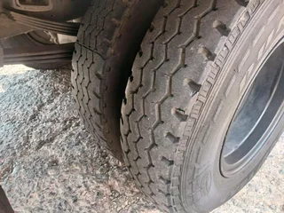 2011 NISSAN UD40L 4.5TON DROPSIDE TRUCK