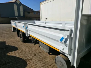 2020 UD CRONER MKE210 6TON DROPSIDE TRUCK