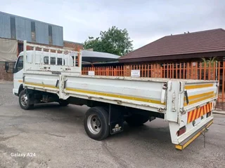 2018 Fuso Canter FE7-136 4.5TON Dropside Truck