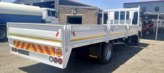 2015 ISUZU FSR800 8TON DROPSIDE TRUCK