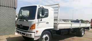 2009 Hino 500 Series 15-257 9ton Lwb Dropside Truck