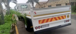 2011 Isuzu F-Series FTR850 8Ton Dropside Truck