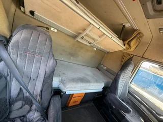 2013 DAF XF 104.460 TRUCK TRACTOR