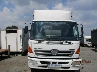 2014 HINO 500 1626 CURTAINSIDE TRUCK