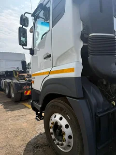2021 UD QUESTER GWE440 TRUCK TRACTOR