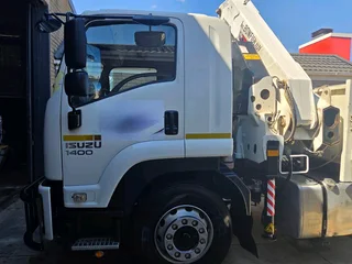 2014 Isuzu Fvz1400 Dropside Truck With Hiab P20000 Xl Crane