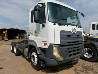 2019 Ud Quester Gwe390 Truck Tractor