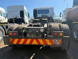 2015 UD QUON GW 26-450 TRUCK TRACTOR