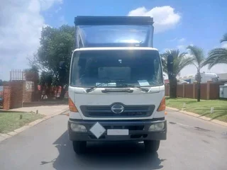 2007 HINO 500 SERIES 15-258 12TON CURTAINSIDE TRUCK