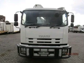 2015 ISUZU FVZ1400 DROPSIDE TRUCK WITH HIAB  P20000 XL CRANE