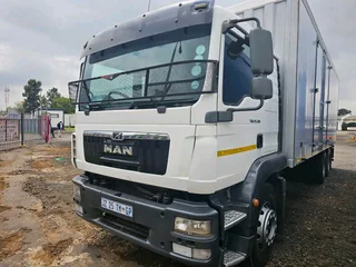 2021 Man Tgm 25.280 12ton  Closed Body Truck