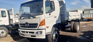 2006 Hino 500 Series 6 Cube Tipper