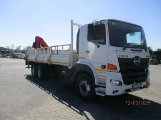 2022 Hino 500 Series 2836 LWB Dropside Truck with Palfinger PK15500 crane