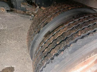 2019 ISUZU F-SERIES FSR800 AMT 8TON DROPSIDE TRUCK WITH BOWMAN BC150 15TON CRANE