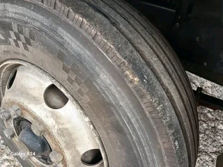 2013 UD UD90 16TON CURTAINSIDE TRUCK