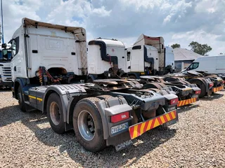 2015, 2016, 2017 SCANIA R460 AND G460 TRUCK TRACTORS