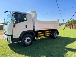 2021 Isuzu F-Series FTR850 6m³ Tipper