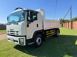 2021 Isuzu F-Series FTR850 6m³ Tipper