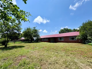 2 Bedroom House, Rietvlei View Country Estate