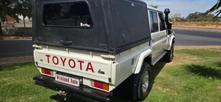 2015 Toyota Land Cruiser  79 4.0 v6 Double Cab