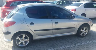 2004 Peugeot 206 Hatchback