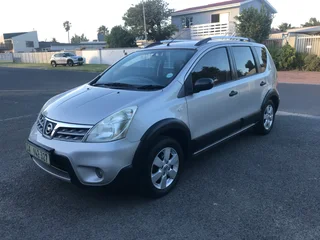 2012 Nissan Livina  1.6 X Gear