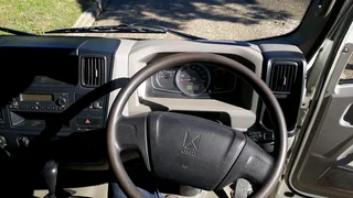 JMC 2.8 CARRING PLUS TRUCK