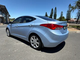 2012 Hyundai Elantra Sedan