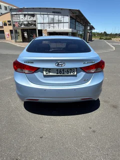2012 Hyundai Elantra Sedan