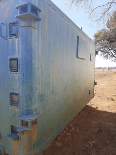 Container 4mtr insulated