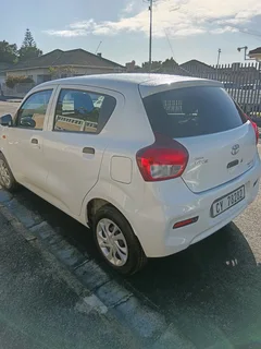 2023 Toyota vitz 1.0 with 75000km for R125000
