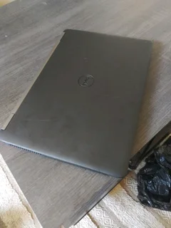 Dell latitude E7270 core i5