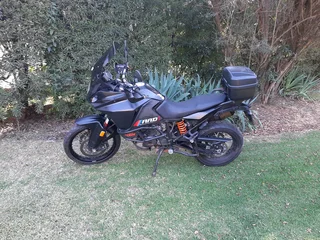 2017 KTM 1050 Adventure