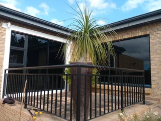 Sandblast vinyl,tinting,signage