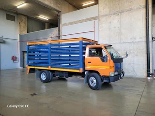 3.5 ton Truck, Driver and Assistant available for loads