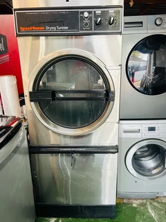 Commercial speed queen dryer