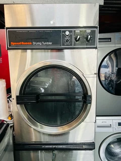 Commercial speed queen dryer
