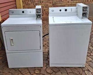 Coin operated wash and dryer Loundry machines