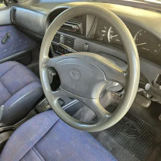 Toyota corolla gl 160i 1991 model