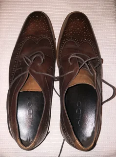 Size 41 dark brown genuine leather ALDO brogue shoes